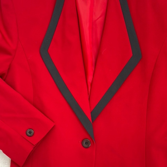 Pendleton Vintage Scarlet Blazer with Ebony Trim - Picture 3 of 12